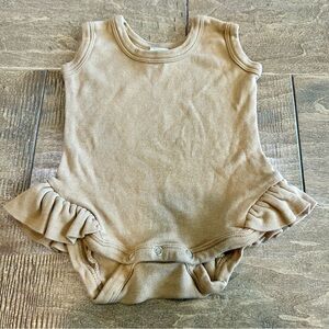 Kate Quinn Infant Girls Sleeveless Organic Cotton Ruffle Bubble Onesie 0-3 M EUC